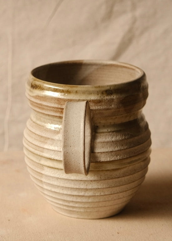 OO Amphora