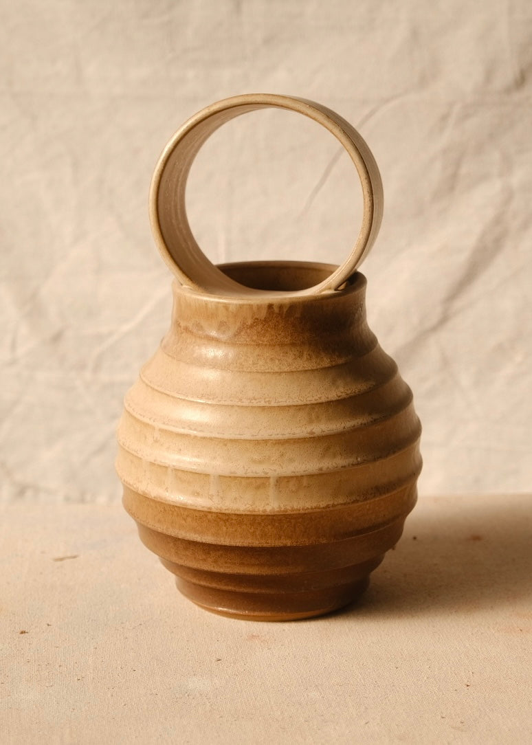 O Orbe Vase